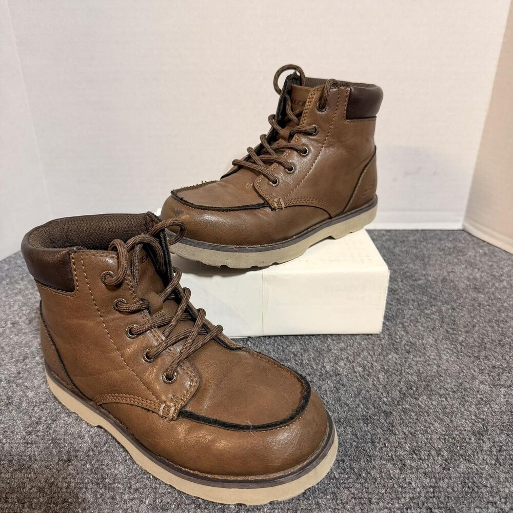 Skechers Boots Youth Size 1.5 Brown Chukka Lace Up Casual Walking 405671L